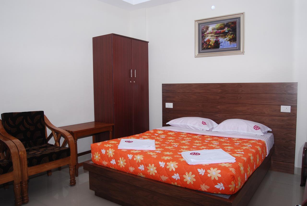 Hotel Chakraa Residency Ramanathapuram Exterior foto